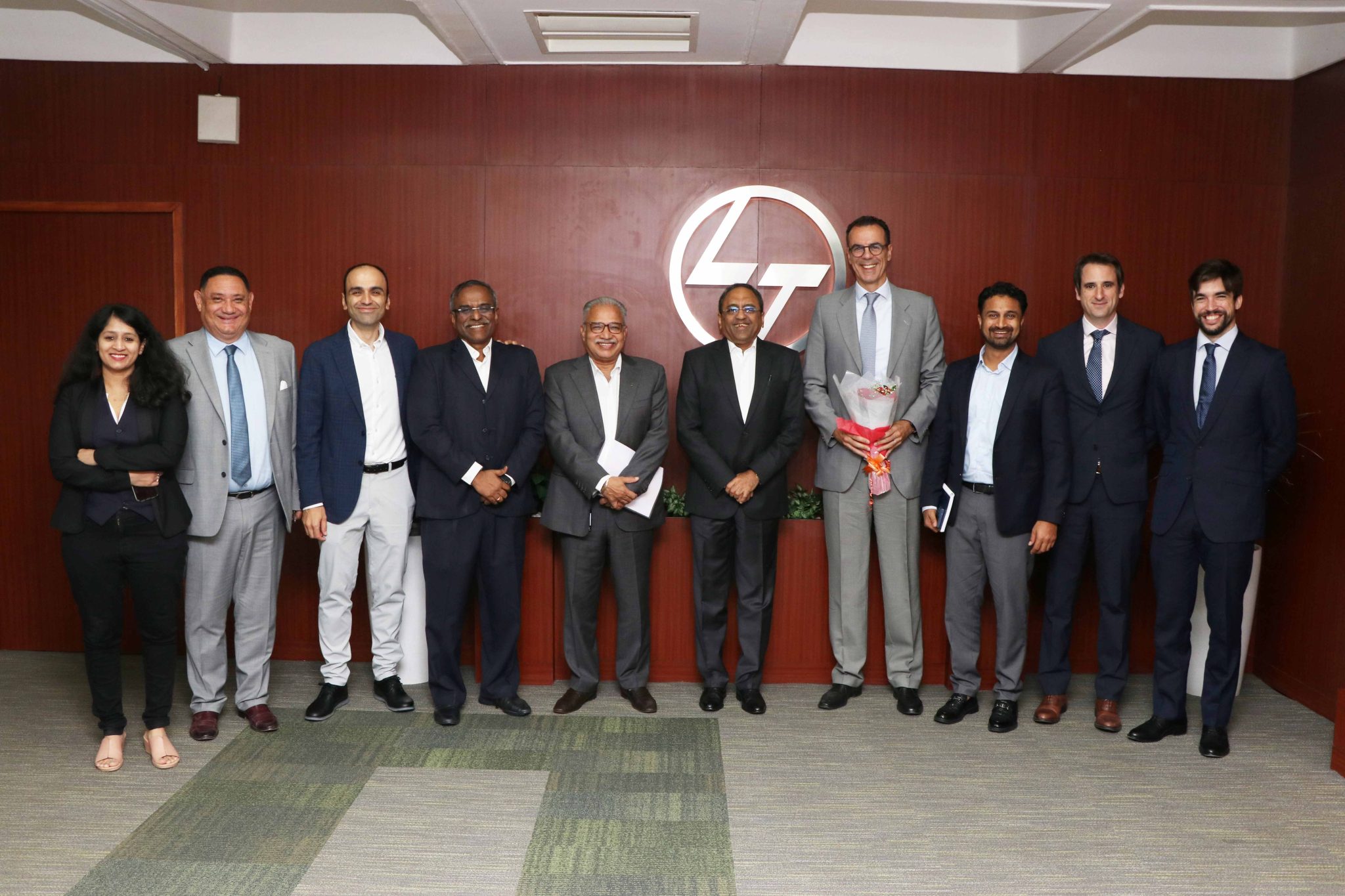 PVH signs contract with L&T to supply solar trackers for the 2.97 GWp Solar PV plant of the World's Largest Green Hydrogen plant at NEOM