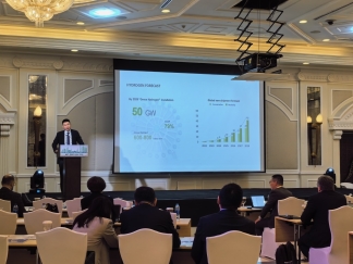 President LONGi Utility MEA&CA leads discussions on Future Energy Transformation at Net Zero MEA